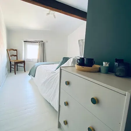 Le Pied De La Lettre Hotel *